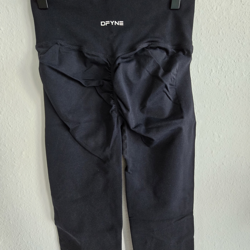 High-Waist Black Women's Leggings - Picture 5 of 8